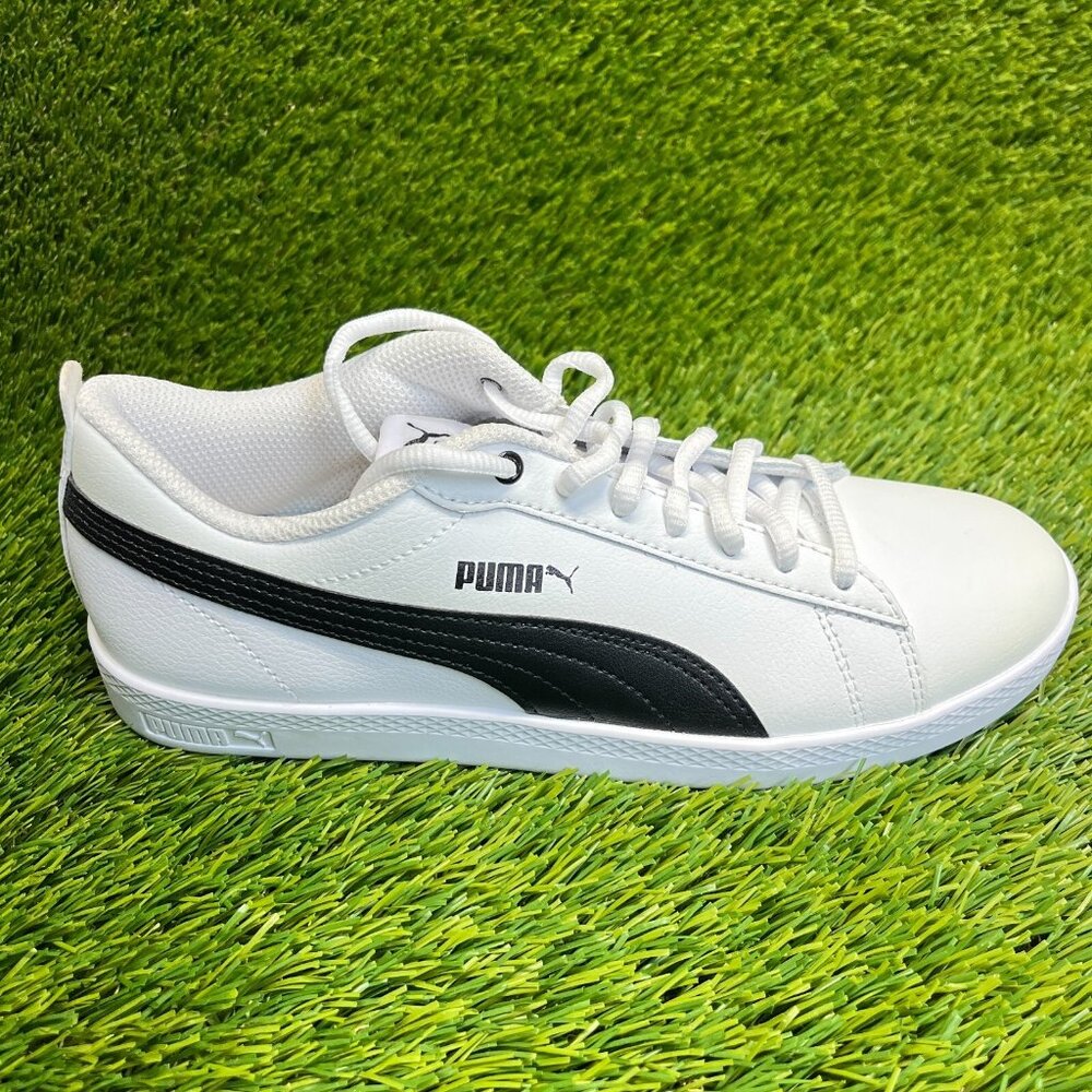 Puma Smash‎ V2 Womens Size 8 White Black Casual Walking Leather Shoes Sneakers